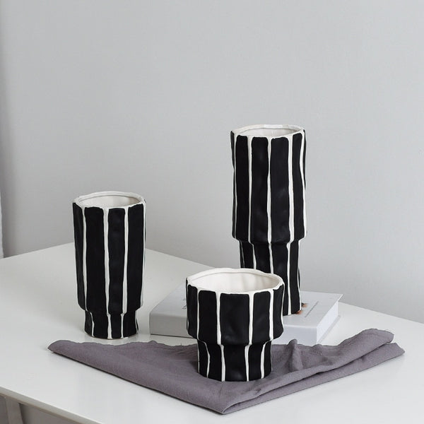 Black and White Geometric Ceramic Vase 