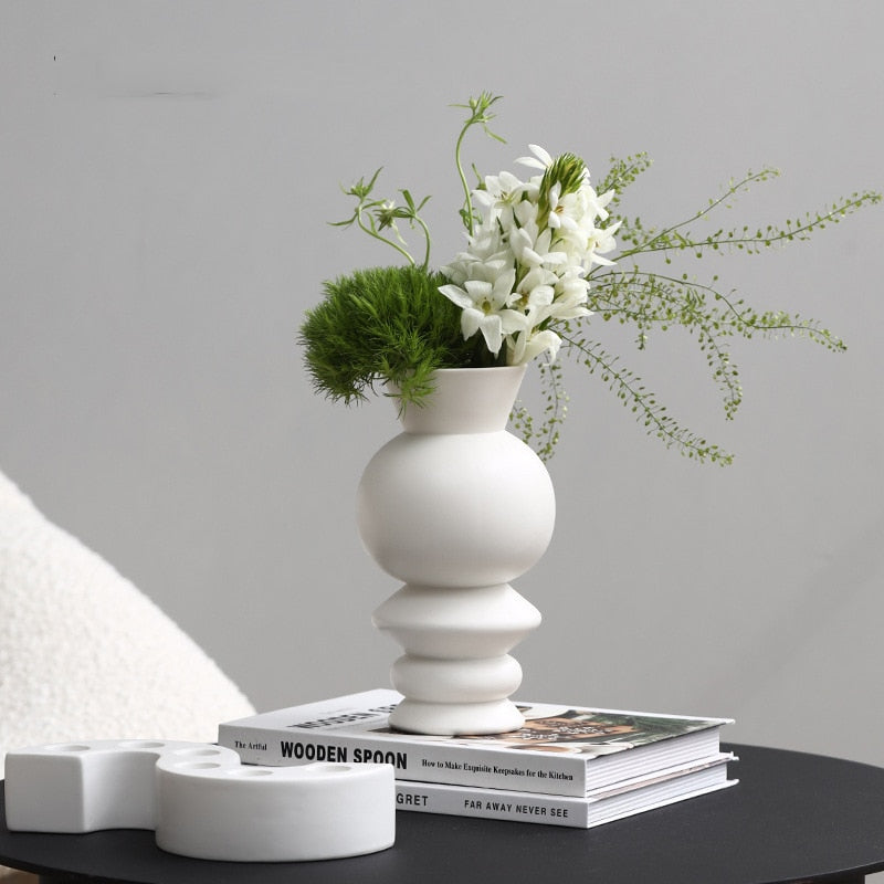 Modern Round Porcelain ceramic vase