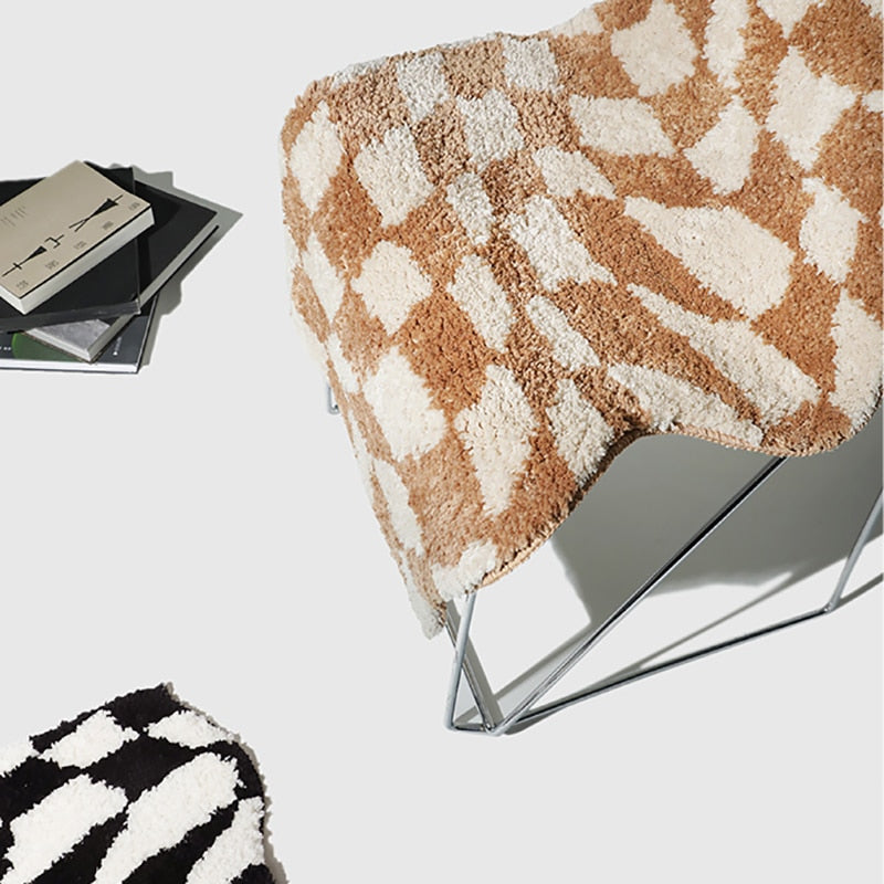 Sketch Checks Tufted Bath Mat