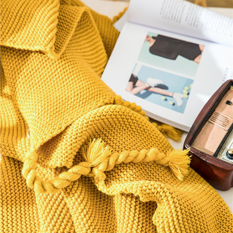 rectangle plaid knitted blanket with tassel