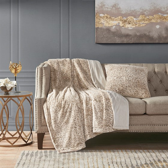 Zuri Faux Fur Square Pillow – Letifly Lights & Decor