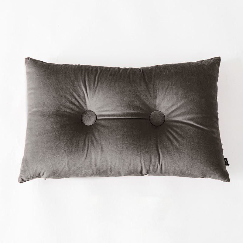 https://www.letifly.com/cdn/shop/products/button-square-velvet-cushion-pillow-throw-pillows-12_800x.png?v=1675886339