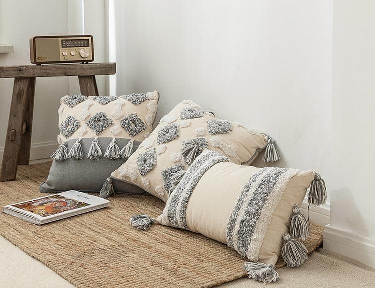 Tufts and Tassels Cushion Covers - Letifly