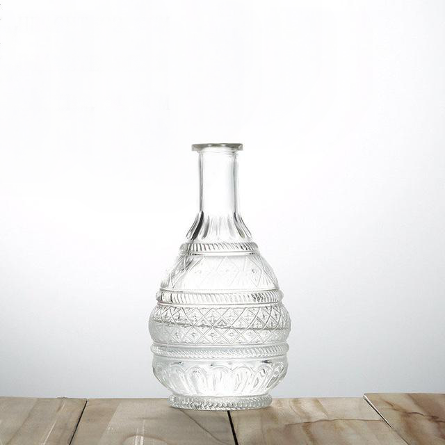 Classic Textured Glass Flower Vase for Modern Boho Home Decor Bottle