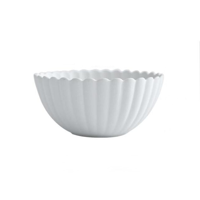 round scalloped edge  white bowl