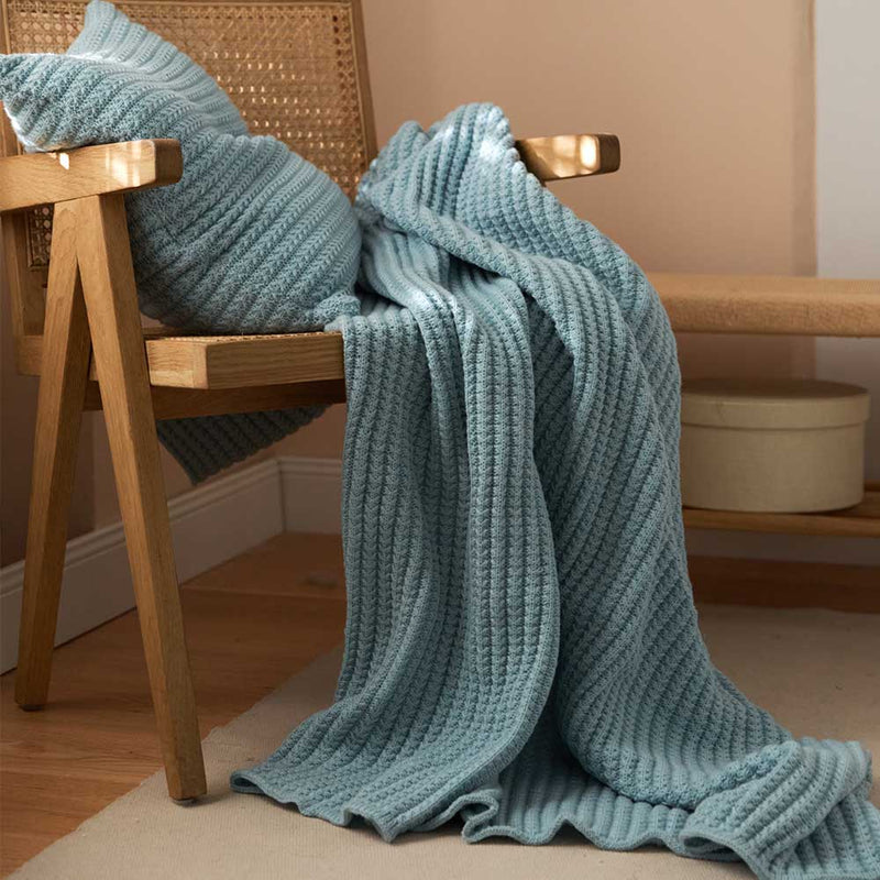 Acrylic Single Color Throw Blanket Knitted Design Blue