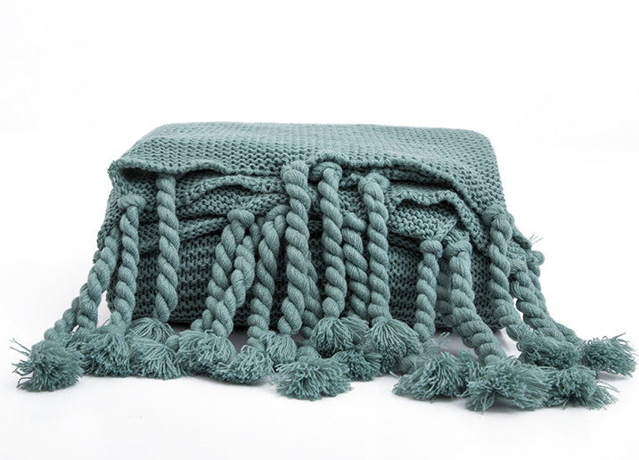 rectangle plaid knitted blanket with tassel