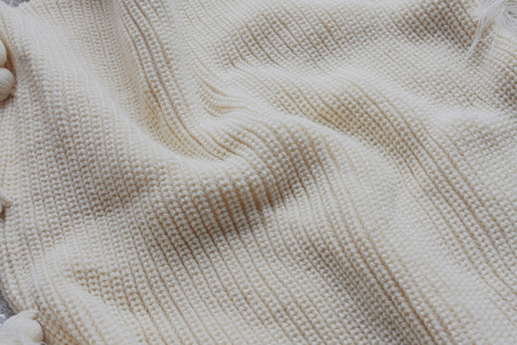 Square ivory Knitted Pillow