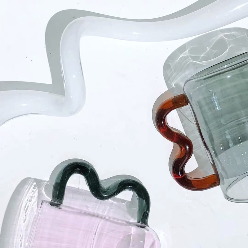 Wavy Handle Glass Mug - Ikorii