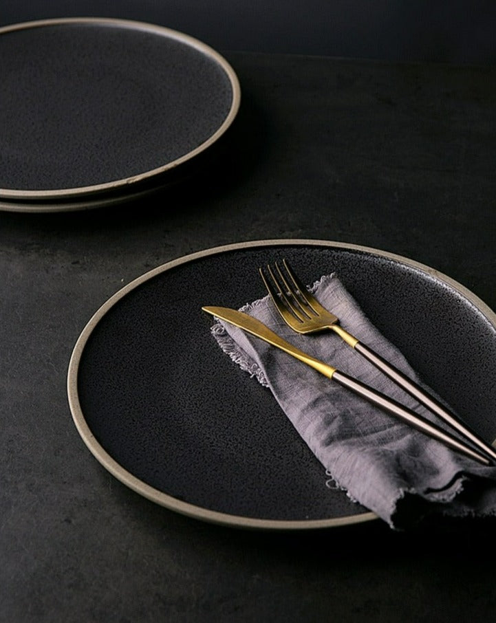 Ceramic Round Black Casted Iron Dinner Plate