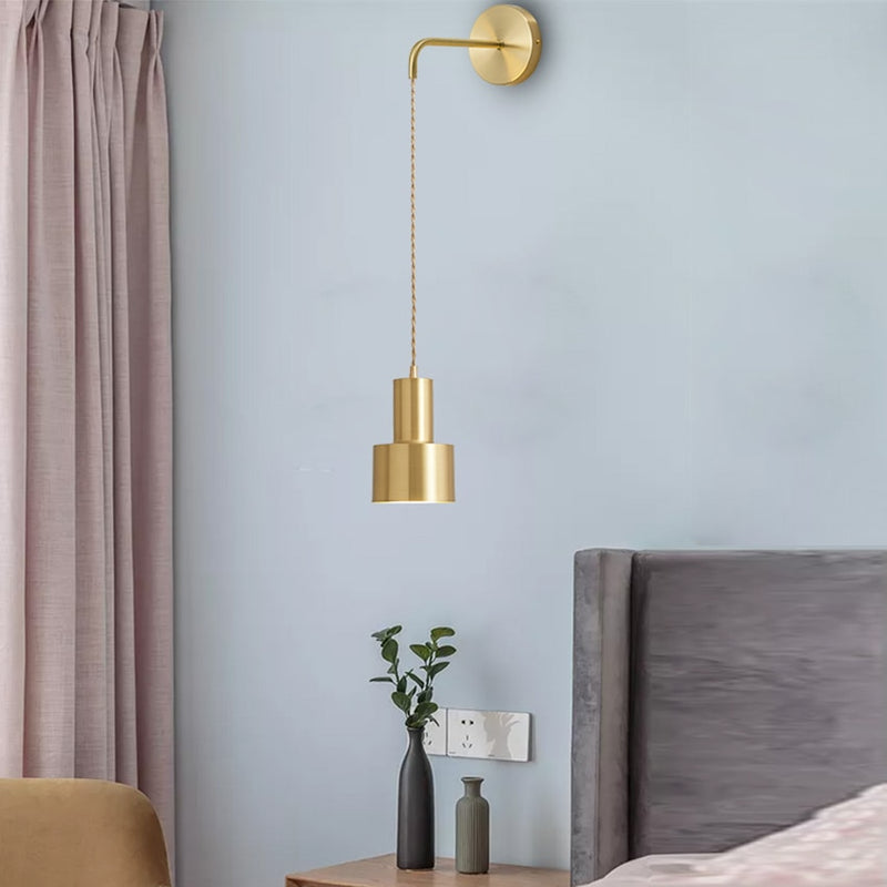 Round Gold Plated Wall Lamp