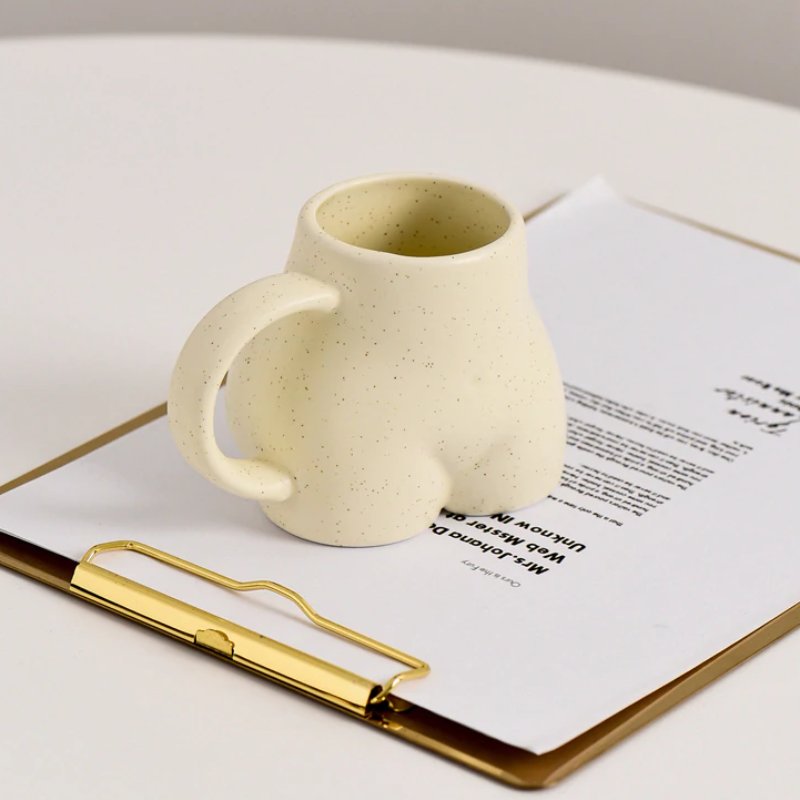 Drinkware in Funny booty Shaped Ceramic for Coffee and Tea Cup