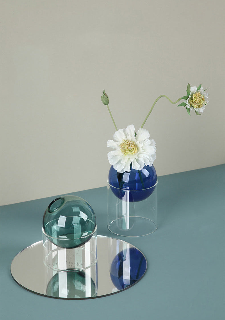 Sphere Balance Glass Vase